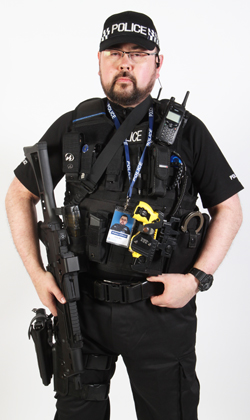 armed responce police uniform